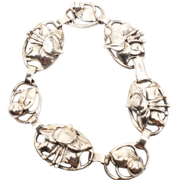 LANG Sterling Silver Floral Oval Link Bracelet #17614 - Picture 6 of 8